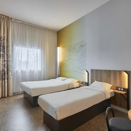 B&B Hotel Ouistreham فندق