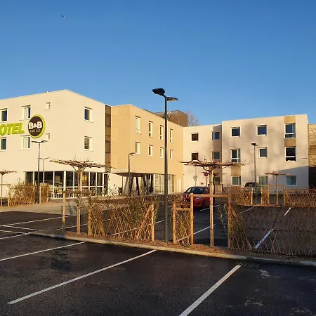 Отель B&B Hotel Ouistreham Уистреам