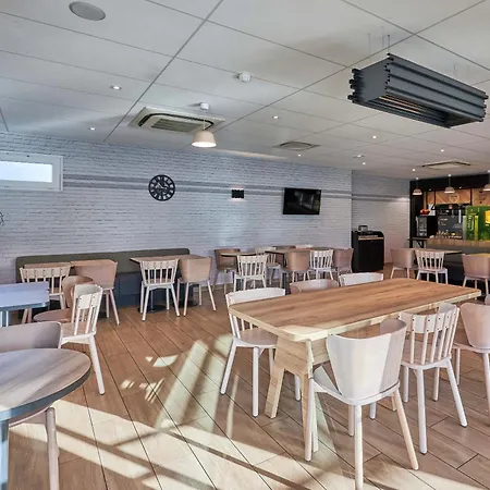 Отель B&B Hotel Ouistreham