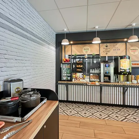 B&B Hotel Ouistreham 2* Уистреам