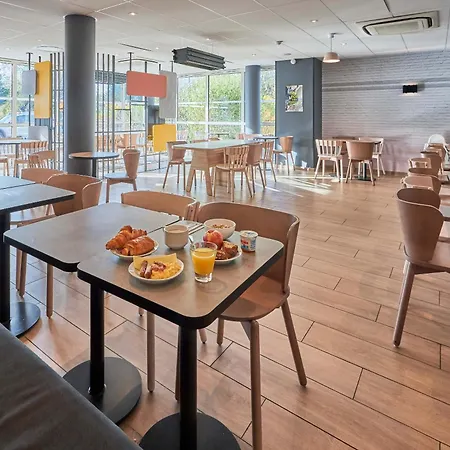 Отель B&B Hotel Ouistreham