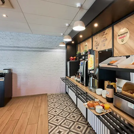 B&B Hotel Ouistreham Hotell 2*