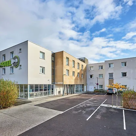 Отель B&B Hotel Ouistreham Уистреам